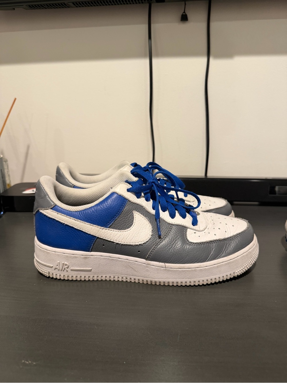 Nike Men's Air Force Sneakers White Gray Blue